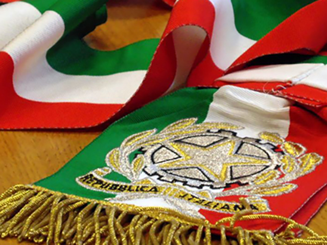 In tutto l’abitato “CROCI” (Via C. Bisantis, Via Salita Trento, Via Croci, Via Arquati, Scavoni)  SOSPENSIONE  EROGAZIONE ACQUA